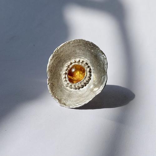 Amber - Zilveren ring met Barnsteen