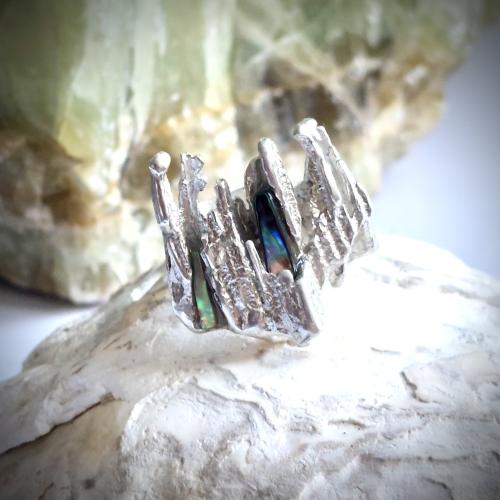Cathédrale  - Zilveren statement ring met Paua shell
