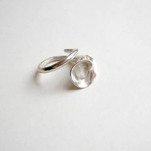 Fiore Due - Fijne zilveren ring met bergkristal
