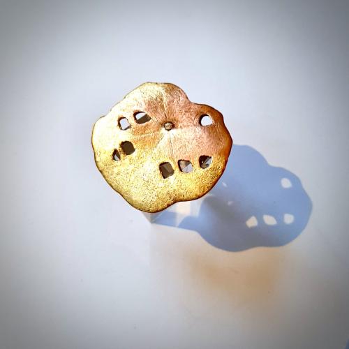 Folha de Oro IIII - Broche