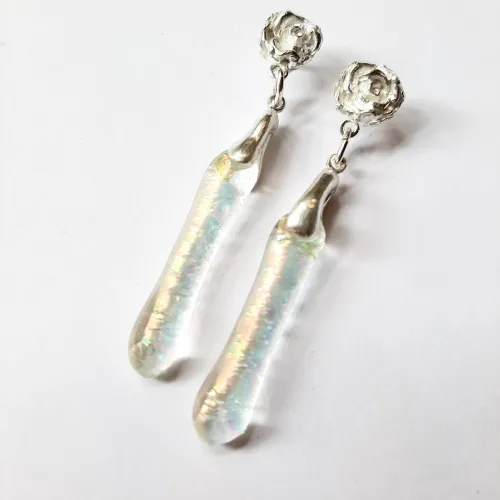 Jewel - Zilveren oorbel roos met glas