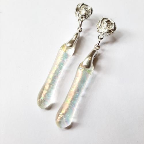 Jewel - Zilveren oorbel roos met glas