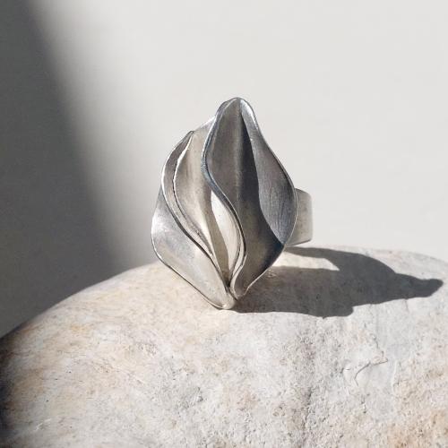Passion lll - Zilveren organische designring