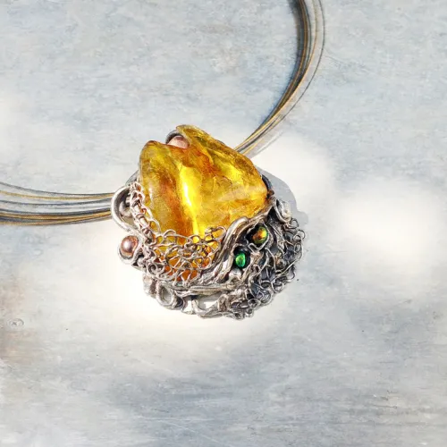 Amber Tsarina Gold Collier